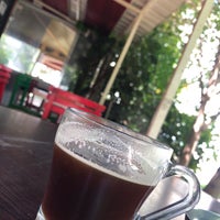 Foto scattata a Son Durak Altı Buçuk Cafe &amp;amp; Bar da Veysi B. il 4/18/2019