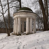 Foto diambil di Музей-заповедник «Горки Ленинские» oleh Алексей Г. pada 3/21/2021