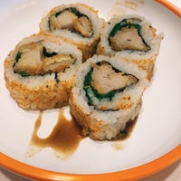 Photo taken at YO! Sushi by NOUF 🕊 on 12/15/2022