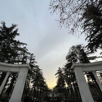 Photo taken at Kikvidze Park | კიკვიძის ბაღი by Jameel on 4/1/2022