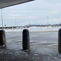 Foto diambil di Akron-Canton Airport (CAK) oleh Gabbie S. pada 12/26/2020