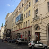 Photo taken at Musik und Kunst Privatuniversität der Stadt Wien by Ivan Z. on 8/4/2015