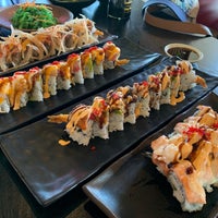 Foto diambil di Wonderful Sushi Hillcrest oleh A pada 9/4/2021