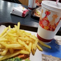 Photo taken at Burger King by vehbiye on 11/14/2018