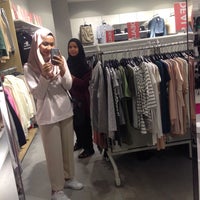 h&m evolve concept mall