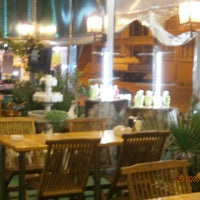 8/25/2013에 Hamza Y.님이 Biricik Bistro Cafe &amp; Restaurant에서 찍은 사진