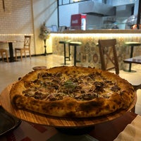 Photo taken at Pizzapoli by 🅰️✨ on 11/19/2023