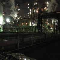 Photo taken at 日本触媒  浮島工場 by ゆぱ ゆ. on 3/12/2016
