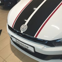 Photo taken at Volkswagen by Танюсик)) on 5/14/2015