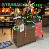 Photo taken at Starbucks by A1ekx on 12/10/2020