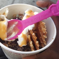 Photo taken at Menchie&amp;#39;s by Kashanti K. on 8/13/2014