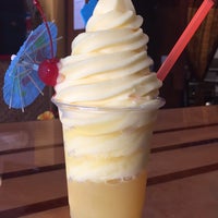Photo taken at Hula Girls Shave Ice, Dole Whip &amp;amp; Hand Made Ice Cream by Winston S. on 5/17/2017
