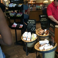 Photo taken at Starbucks by Bettina V. on 7/18/2016