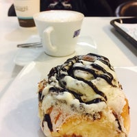 Photo taken at Cinnabon by Наташа Л. on 1/2/2017