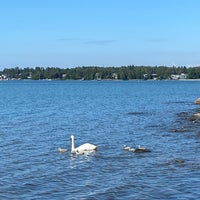 Photo taken at Karhusaaren uimaranta by Vasily on 6/27/2023