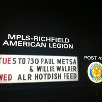 รูปภาพถ่ายที่ Minneapolis-Richfield American Legion Post 435 โดย Joe C. เมื่อ 11/5/2013