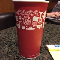 Photo taken at Peet&amp;#39;s Coffee &amp;amp; Tea by Vicky W. on 11/3/2015