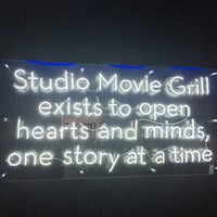6/13/2021 tarihinde Irynaziyaretçi tarafından Studio Movie Grill Marietta'de çekilen fotoğraf