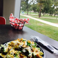 Photo taken at Cougar Woods Dining Hall by Rana on 9/24/2016