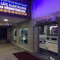 Photo taken at Nokta Life Elektronik by Aziz Kürşat A. on 9/23/2016