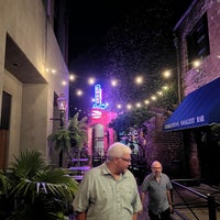 Foto tirada no(a) Coast Bar and Grill por David S. em 9/20/2022