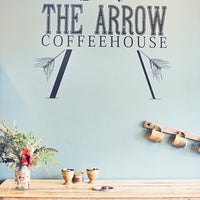 7/1/2013 tarihinde Bow + Arrow Coffeehouseziyaretçi tarafından Bow + Arrow Coffeehouse'de çekilen fotoğraf