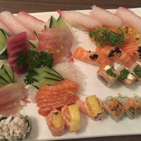 Photo taken at Guinza Sushi | 銀座 by Danny on 2/16/2018