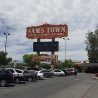Photo taken at Sam&amp;#39;s Town Las Vegas by Danny on 5/25/2021