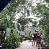 รูปภาพถ่ายที่ Botánica Garden Café โดย C&amp;#39;est madd เมื่อ 2/20/2022