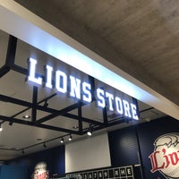Photo taken at Lions Store by かなやんやん。 on 8/29/2021