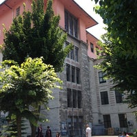 Photo taken at İstanbul Üniversitesi Fen Fakültesi by Serdar G. on 7/12/2013