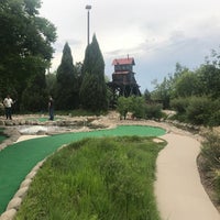 Foto diambil di Colorado Journey Mini Golf oleh Nick K. pada 6/3/2018