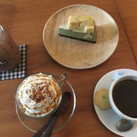 Das Foto wurde bei ETC. Cafe - Eatery Trendy Chill von pastrypink am 6/5/2017 aufgenommen