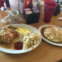 Photo taken at Breakfast Inn by moth on 8/7/2016