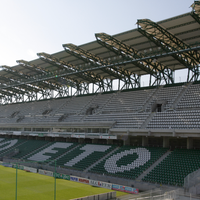 รูปภาพถ่ายที่ ETO Stadion โดย QUAESTOR Csoport เมื่อ 7/9/2013