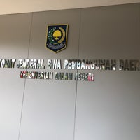 Das Foto wurde bei Ditjen Bina Pembangunan Daerah Kementerian Dalam Negeri von Andri R. am 8/4/2017 aufgenommen