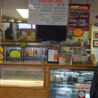 Photo taken at Punch Line Juices by Tanya D. on 4/2/2012
