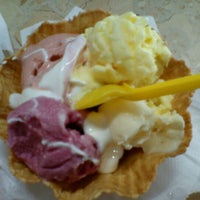 รูปภาพถ่ายที่ Soroko โดย Eli D. เมื่อ 3/18/2012