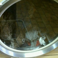 Photo taken at Sparkle Plenty Laundromat by Dave R. on 9/4/2011
