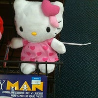 Photo taken at Blockbuster by Te D. on 6/27/2012