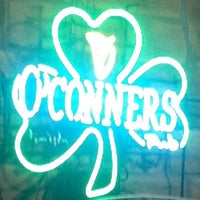 Das Foto wurde bei O&amp;#39;Conners Irish Pub von Jody M. am 7/22/2012 aufgenommen