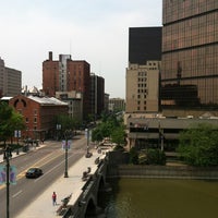 Main St Bridge - Central Business District - 0 tips