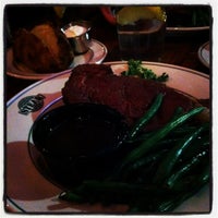 1/31/2012にChristopher W.がPittsburgh Steak Companyで撮った写真