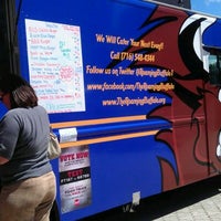 Photo taken at The Roaming Buffalo Food Truck by Garret H. on 8/16/2011
