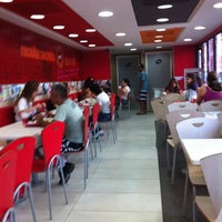 Photo taken at KFC by Renata B. on 8/7/2011