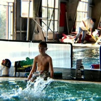 Foto diambil di Nitro Swimming oleh Erik P. pada 7/7/2012