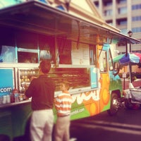 Photo taken at Food Truck Friday @ Atlantic Station by Francesca P. on 7/27/2012