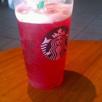 Photo taken at Starbucks by Jorge C. on 8/24/2011