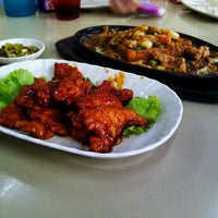 Photo taken at Sembawang Mart by he an C. on 2/13/2011