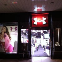 Photo taken at UNDER ARMOUR by Takehal K. on 11/11/2011